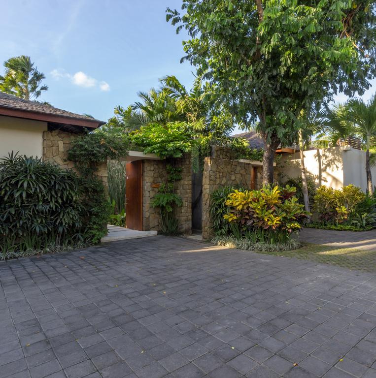 Villa Suar Drupadi Seminyak Exteriör bild
